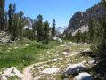 Bullfrog Trail * On the Trail toward Bullfrog Lake * 866 x 650 * (235KB)