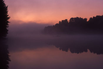 Easton Sunrise (10784 bytes)